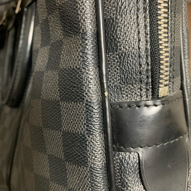 LOUIS VUITTON(ルイヴィトン)のLOUIS VUITTON ビジネスバッグ グラフィット メンズのバッグ(ビジネスバッグ)の商品写真