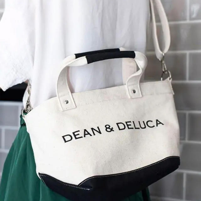 DEAN & DELUCA(ディーンアンドデルーカ)のDEAN&DELUCA ディーン&デルーカ トートバッグ　ショルダーバッグ レディースのバッグ(トートバッグ)の商品写真
