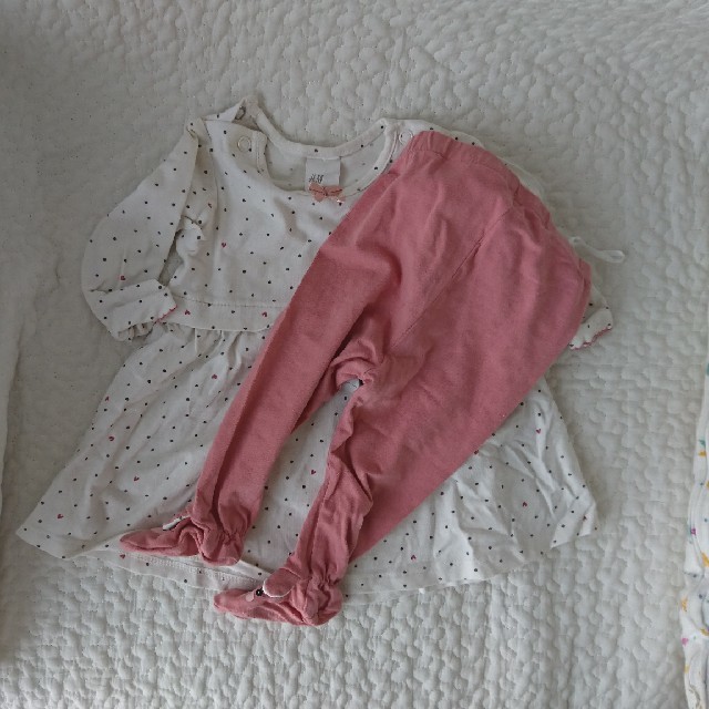 H&M(エイチアンドエム)のH&M ベビー キッズ/ベビー/マタニティのベビー服(~85cm)(その他)の商品写真