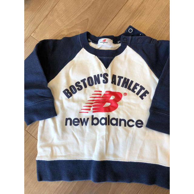 New Balance(ニューバランス)のベビー服　子供服　トレーナー　90 キッズ/ベビー/マタニティのキッズ服男の子用(90cm~)(Tシャツ/カットソー)の商品写真