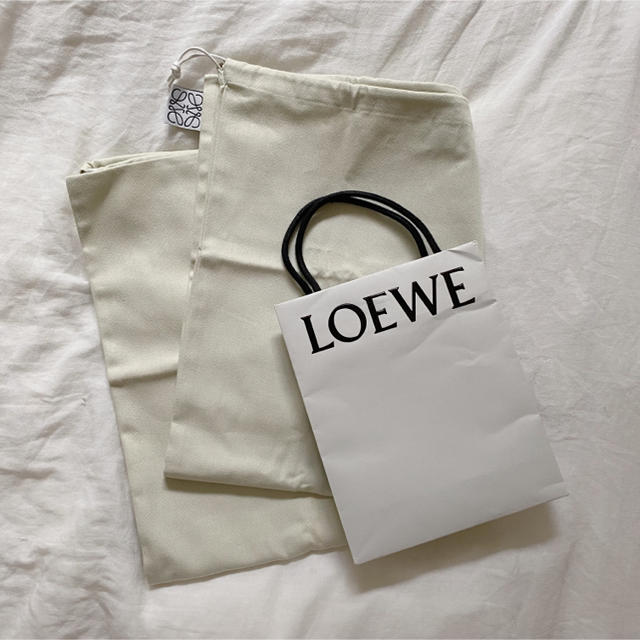 LOEWE(ロエベ)のLOEWE ロエベ 保存袋 特大 ショッパー レディースのバッグ(ショップ袋)の商品写真