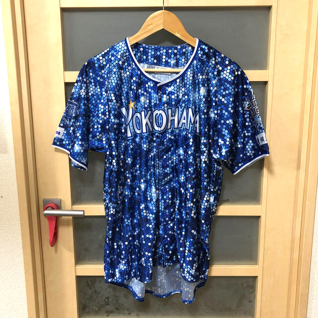 横浜DeNAベイスターズ(ヨコハマディーエヌエーベイスターズ)のYOKOHAMA DeNA BAYSTARS ユニホーム スポーツ/アウトドアの野球(記念品/関連グッズ)の商品写真