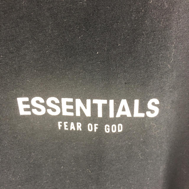 FEAR OF GOD(フィアオブゴッド)の確実正規品ESSENTIALSロンT メンズのトップス(Tシャツ/カットソー(七分/長袖))の商品写真