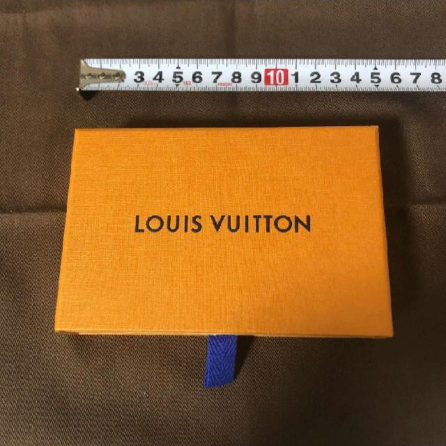 LOUIS VUITTON(ルイヴィトン)のルイヴィトン　空き箱　キーケース　LOUIS VUITTON インテリア/住まい/日用品のオフィス用品(ラッピング/包装)の商品写真