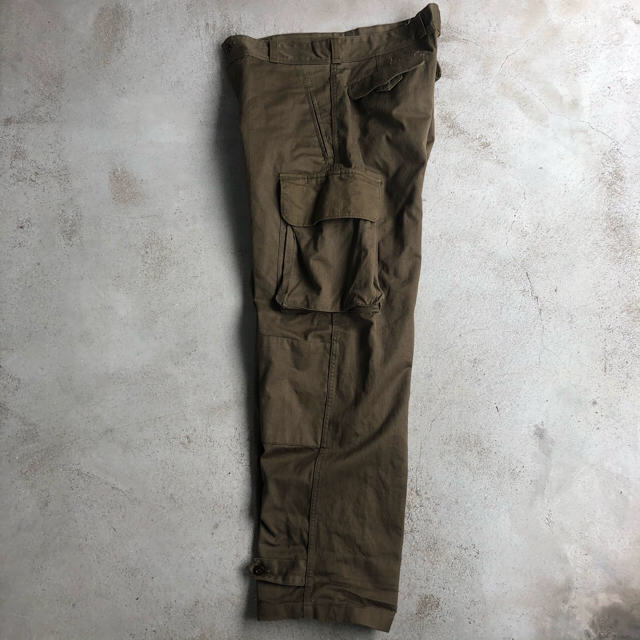 COMOLI(コモリ)のM47 cargo pants (後期　33) メンズのパンツ(ワークパンツ/カーゴパンツ)の商品写真