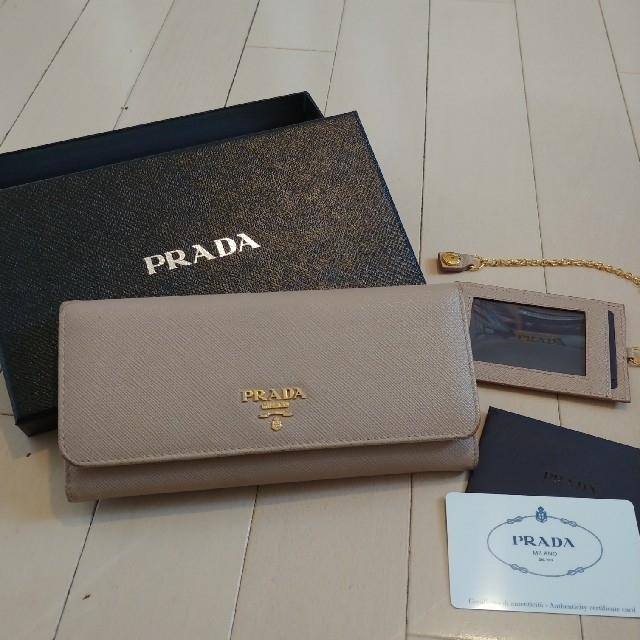 多数販売 10/1までM様専用☆プラダ PRADA サフィアーノ 長財布 ピンク