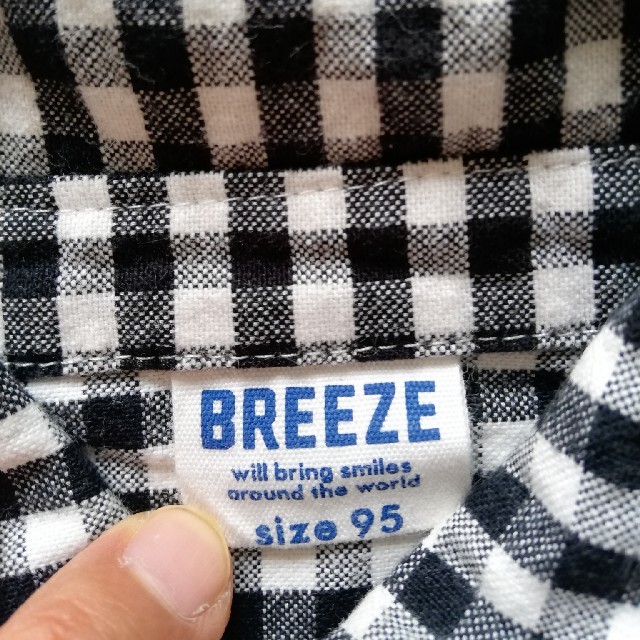 BREEZE(ブリーズ)の【BREEZE】チェック　ネルシャツ　95センチ キッズ/ベビー/マタニティのキッズ服男の子用(90cm~)(Tシャツ/カットソー)の商品写真
