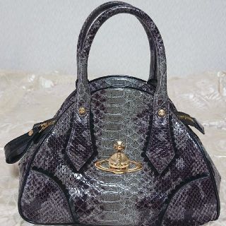 ヴィヴィアンウエストウッド(Vivienne Westwood)のヴィヴィアンウエストウッド ハンドバッグ(ハンドバッグ)