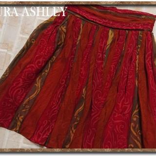 ローラアシュレイ(LAURA ASHLEY)のローラアシュレイ　シルクシフォンスカート　赤(ひざ丈スカート)