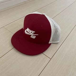 ナイキ(NIKE)のナイキ　キャップ　新品未使用品(帽子)