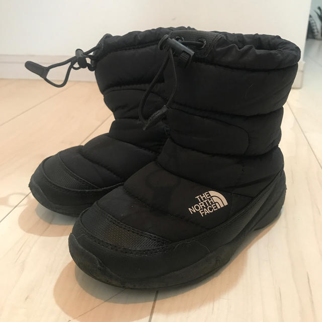 THE NORTH FACE(ザノースフェイス)のTHE NORTH FACE  ヌプシ　18.0cm キッズ/ベビー/マタニティのキッズ靴/シューズ(15cm~)(ブーツ)の商品写真