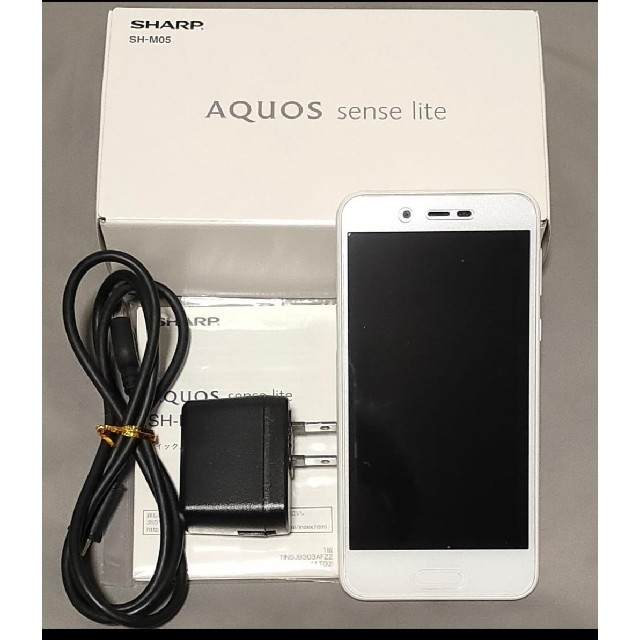 SHARP AQUOS sense lite SIMフリー SH-M05 白スマートフォン/携帯電話