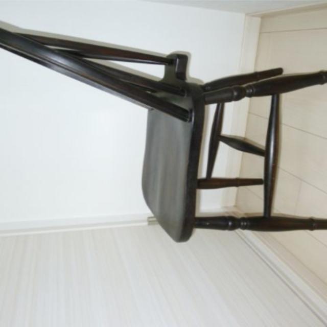 ホイールバックチェア　ブラック　黒　ダイニングチェア　チェア　イス　椅子　いす　 インテリア/住まい/日用品の椅子/チェア(ダイニングチェア)の商品写真