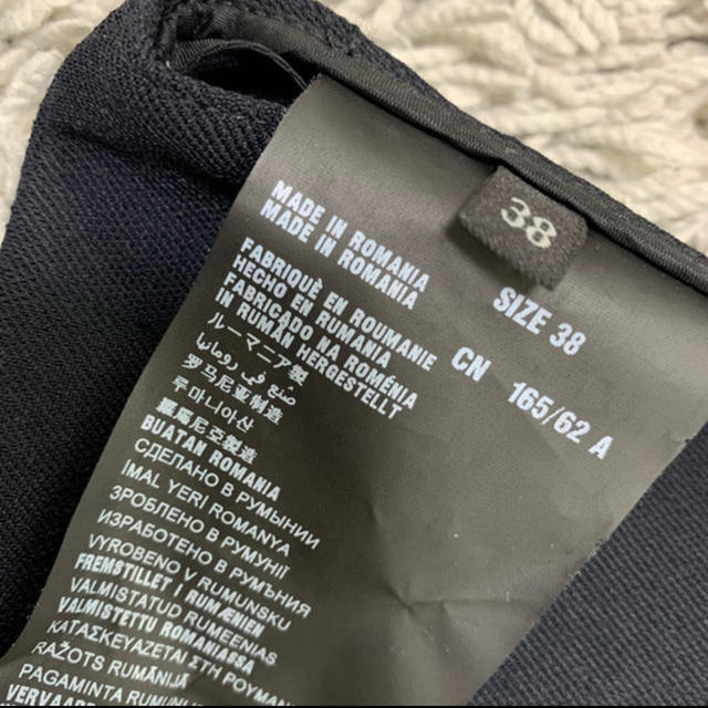 PRADA(プラダ)の新品タグ付き PRADA プラダ フレアスカート ブラック 正規品 レディースのスカート(ひざ丈スカート)の商品写真