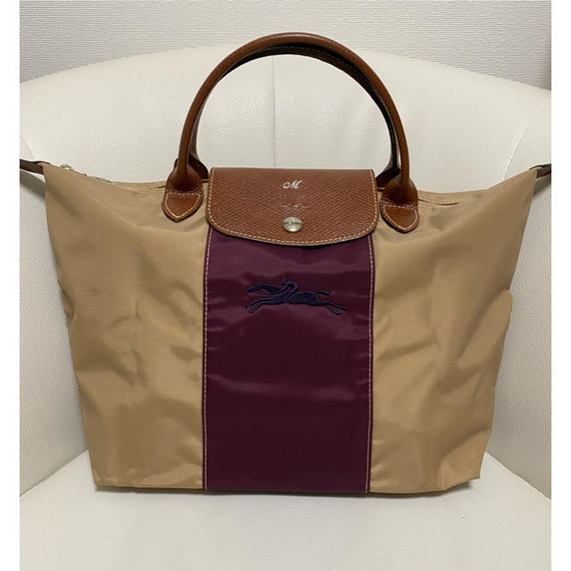 LONGCHAMP(ロンシャン)のロンシャン　カスタマイズ　刺繍 and 刻印 M 入り レディースのバッグ(トートバッグ)の商品写真