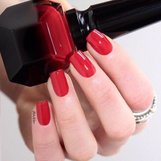 Christian Louboutin - ルブタン ネイルカラーの通販 by ashop