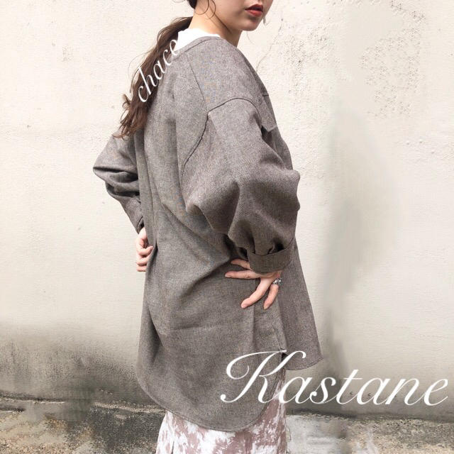 Kastane(カスタネ)の僅か⚠️新品🍪¥7150【Kastane】ツイードノーカラーシャツ レディースのジャケット/アウター(ノーカラージャケット)の商品写真