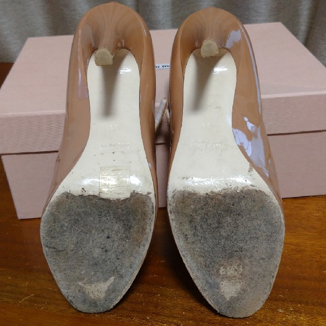 miumiu(ミュウミュウ)のビア様専用  miumiu 靴 パンプスハイヒール サイズ38 レディースの靴/シューズ(ハイヒール/パンプス)の商品写真