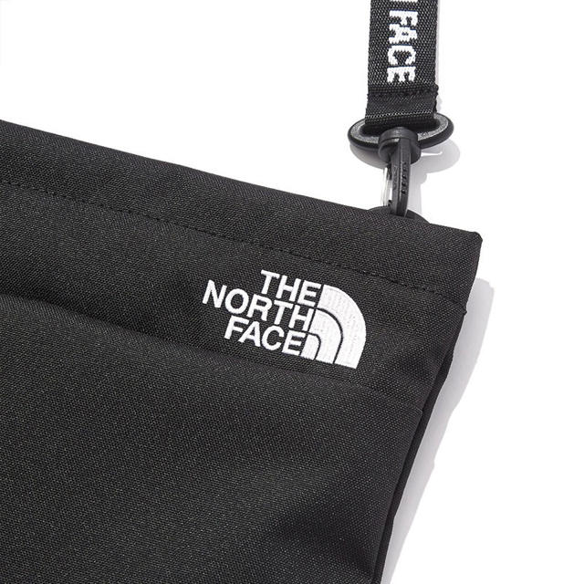 THE NORTH FACE(ザノースフェイス)のノースフェイスホワイトレーベル　ショルダーバッグ  メンズのバッグ(ショルダーバッグ)の商品写真