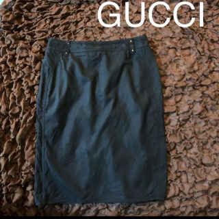 グッチ(Gucci)のゆぴ様売約済GUCCI美ラインな黒のタイトスカート★バックスリット★(ひざ丈スカート)