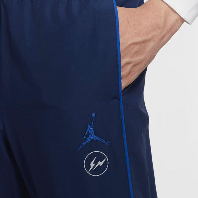 NIKE(ナイキ)の【新品】FRAGMENT×JORDAN AS M J FG WVN PANTS メンズのパンツ(その他)の商品写真