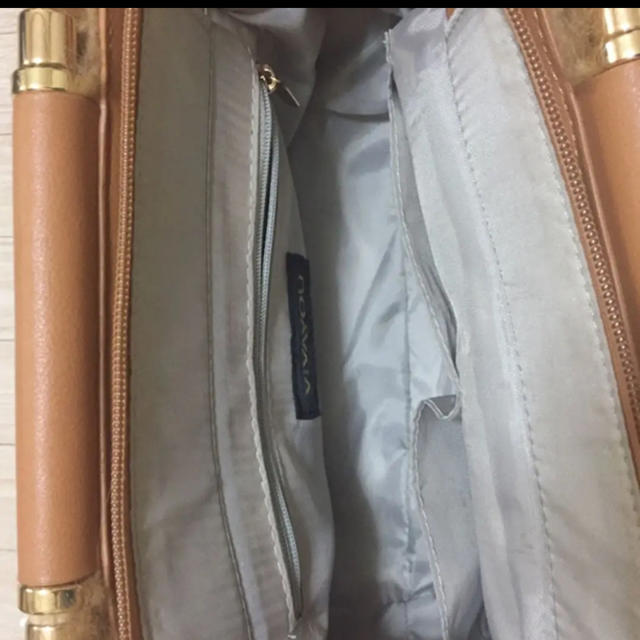 VIVAYOU(ビバユー)のビバユーショルダーバック レディースのバッグ(ショルダーバッグ)の商品写真