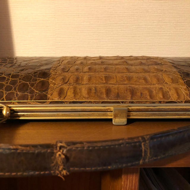 【委託品】昭和レトロ　ビンテージ　クロコダイル　ハンドバッグ レディースのバッグ(ハンドバッグ)の商品写真