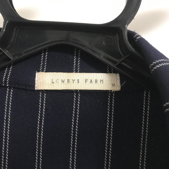 LOWRYS FARM(ローリーズファーム)のロングコート　ストライプ　メンズもいける レディースのジャケット/アウター(ロングコート)の商品写真