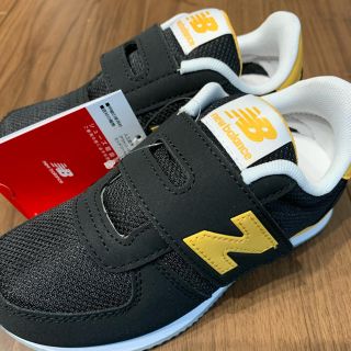 ニューバランス(New Balance)の新品タグ付　ニューバランス スニーカー キッズ(スニーカー)