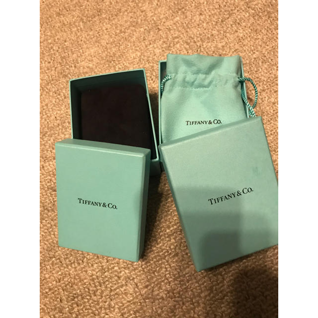 Tiffany & Co.(ティファニー)のティファニー　空箱　ボックス　ネックレス レディースのファッション小物(その他)の商品写真