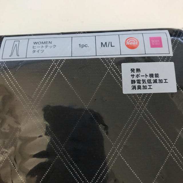 UNIQLO(ユニクロ)のヒートテックタイツ  タイツ　ユニクロ　柄タイツ　黒　Ｍ/Ｌ レディースのレッグウェア(タイツ/ストッキング)の商品写真