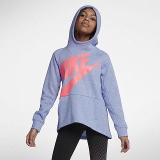 ナイキ(NIKE)の専用です‼️★nike ガールズフーディ★130-140(Tシャツ/カットソー)