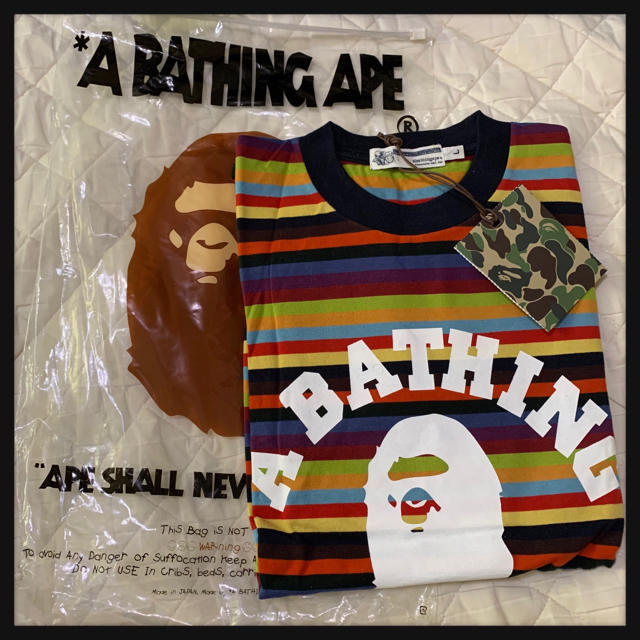 A BATHING APE(アベイシングエイプ)のa117【新品】レアABATHINGAPE アベイシングエイプ ボーダー柄ロンT メンズのトップス(Tシャツ/カットソー(七分/長袖))の商品写真