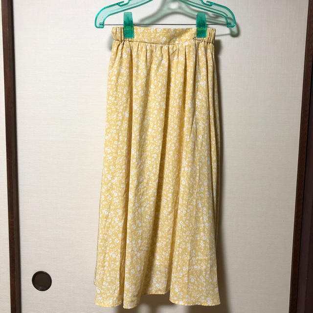 HONEYS(ハニーズ)の花柄スカート レディースのスカート(ロングスカート)の商品写真