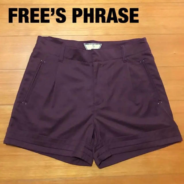 FREE'S SHOP(フリーズショップ)のFREE’S PHRASE ショートパンツ レディースのパンツ(ショートパンツ)の商品写真