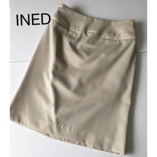イネド(INED)のINED 【新品未使用】日本製 タイトスカート　です(ひざ丈スカート)