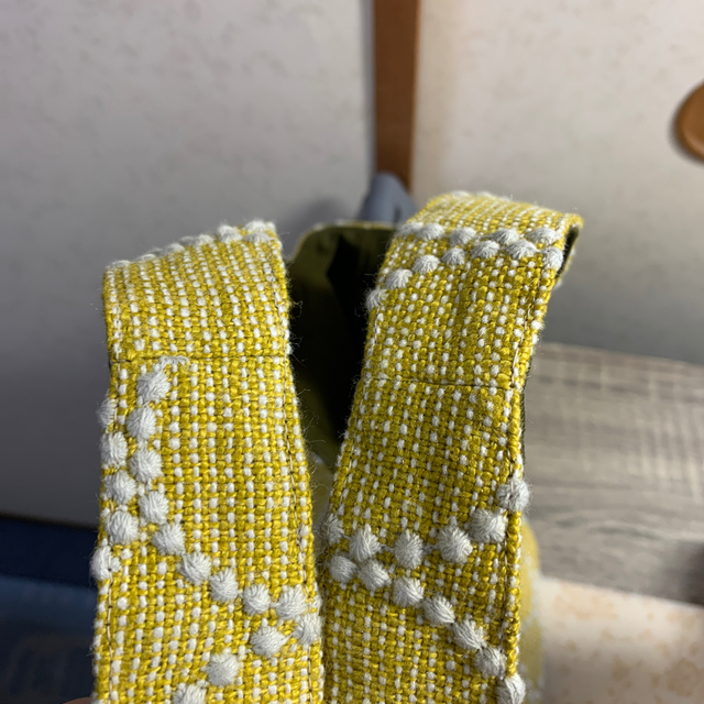 ミナペルホネン タンバリンyellow 手持ちラウンドバッグ ハンドメイド