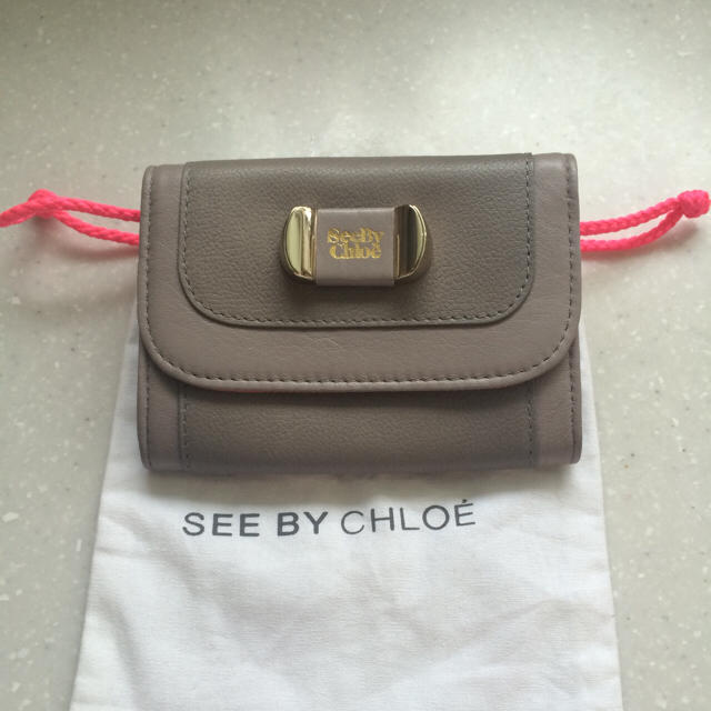 SEE BY CHLOE(シーバイクロエ)のSEE  BY  CHLOEカードケース レディースのファッション小物(名刺入れ/定期入れ)の商品写真