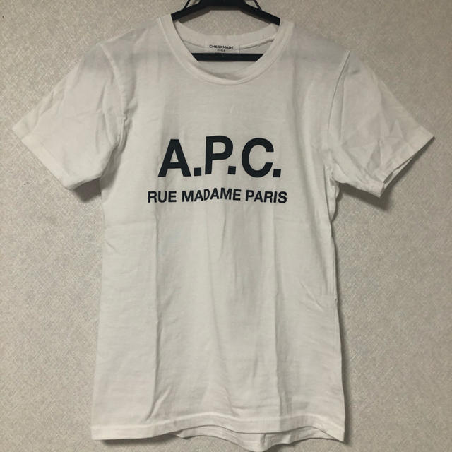 A.P.C(アーペーセー)のTシャツ　ロゴT レディースのトップス(Tシャツ(半袖/袖なし))の商品写真