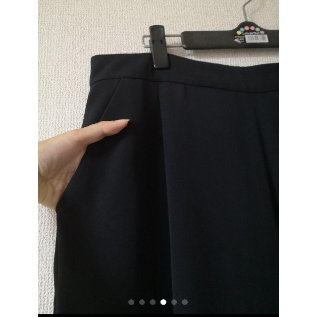 ZARA(ザラ)の美品 ZARA ガウチョパンツ ワイドパンツ ハーフパンツ 五分丈 ザラ 黒 秋 レディースのパンツ(ショートパンツ)の商品写真