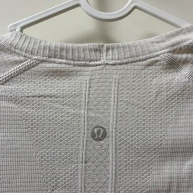 lululemon(ルルレモン)のルルレモン☆lululemon Swiftly Tech SS Crew レディースのトップス(Tシャツ(半袖/袖なし))の商品写真