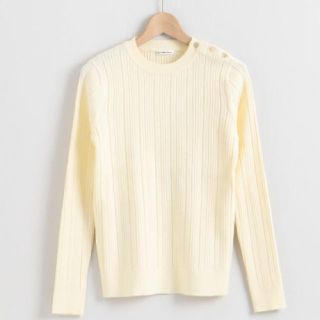 ルクールブラン(le.coeur blanc)の新品✨タグ付き♪ルクールブラン　お洒落なリブニット♡アイボリー　M 大特価‼️(ニット/セーター)