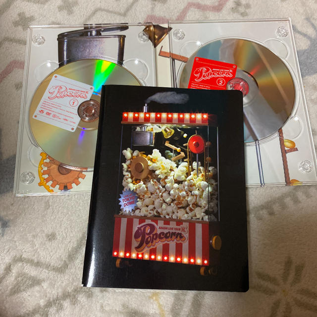 嵐(アラシ)の嵐/ARASHI LIVE TOUR Popcorn〈2枚組〉DVD エンタメ/ホビーのDVD/ブルーレイ(アイドル)の商品写真