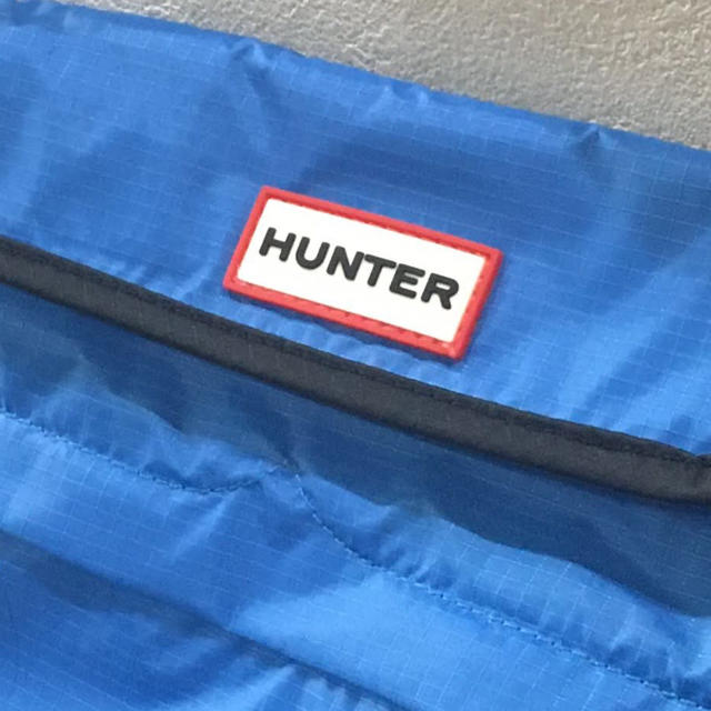 HUNTER(ハンター)の【新品・タグ付き】HUNTER ハンター 青 ブルー クロスボディ バッグ レディースのバッグ(ボディバッグ/ウエストポーチ)の商品写真