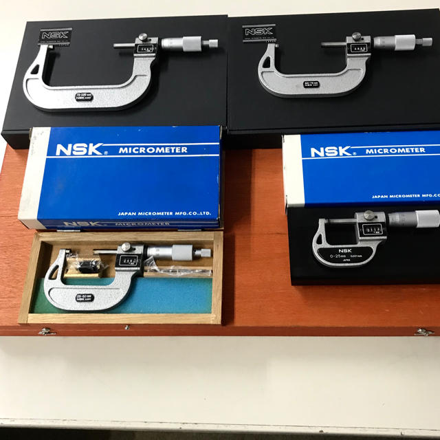 在庫商品 日本測定外側カウントマイクロメータ4本セット0ー100ミツトヨ