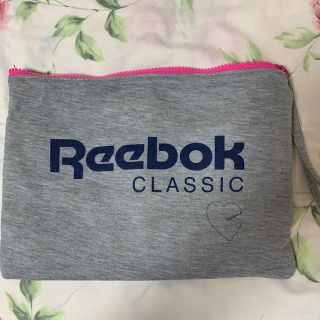 カスタネ(Kastane)のReebok kastane コラボ商品(ポーチ)