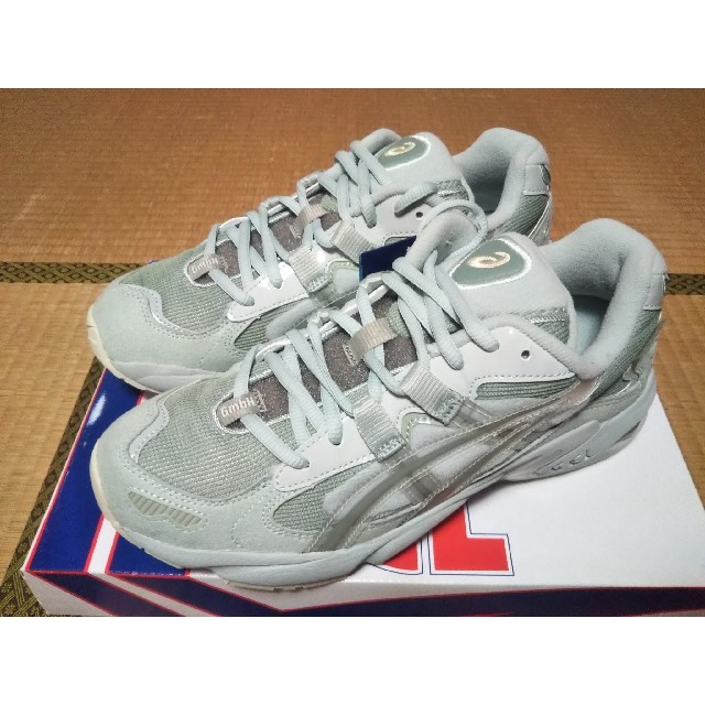 asics(アシックス)のASICS GEL KAYANO 5 OG GMBH 25.25cm メンズの靴/シューズ(スニーカー)の商品写真