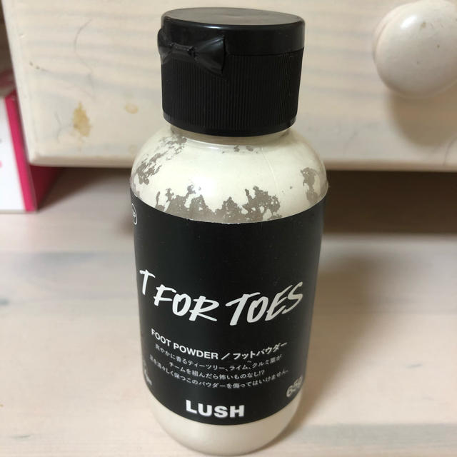 LUSH(ラッシュ)のLUSH パパの足 フットパウダー コスメ/美容のボディケア(フットケア)の商品写真