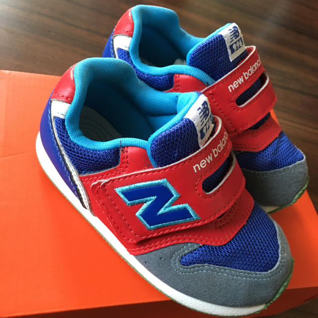 New Balance(ニューバランス)のnew balance ニューバランススニーカー FS996GRI キッズ/ベビー/マタニティのキッズ靴/シューズ(15cm~)(スニーカー)の商品写真