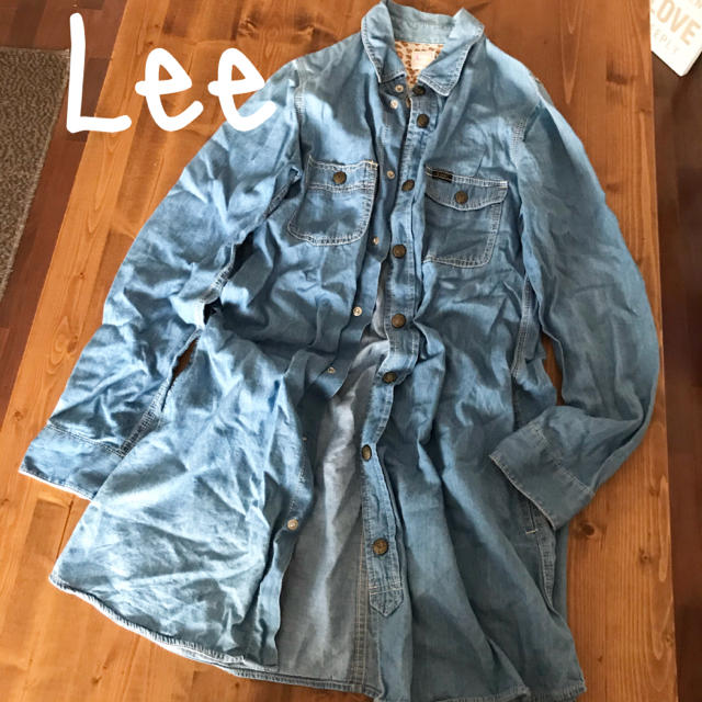 Lee(リー)のLee × AG アクアガール コラボ　シャツ　ワンピース レディースのワンピース(ミニワンピース)の商品写真